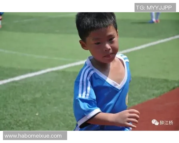 从显微镜到绿茵场：泰山队新助教的“生命进化”战术论